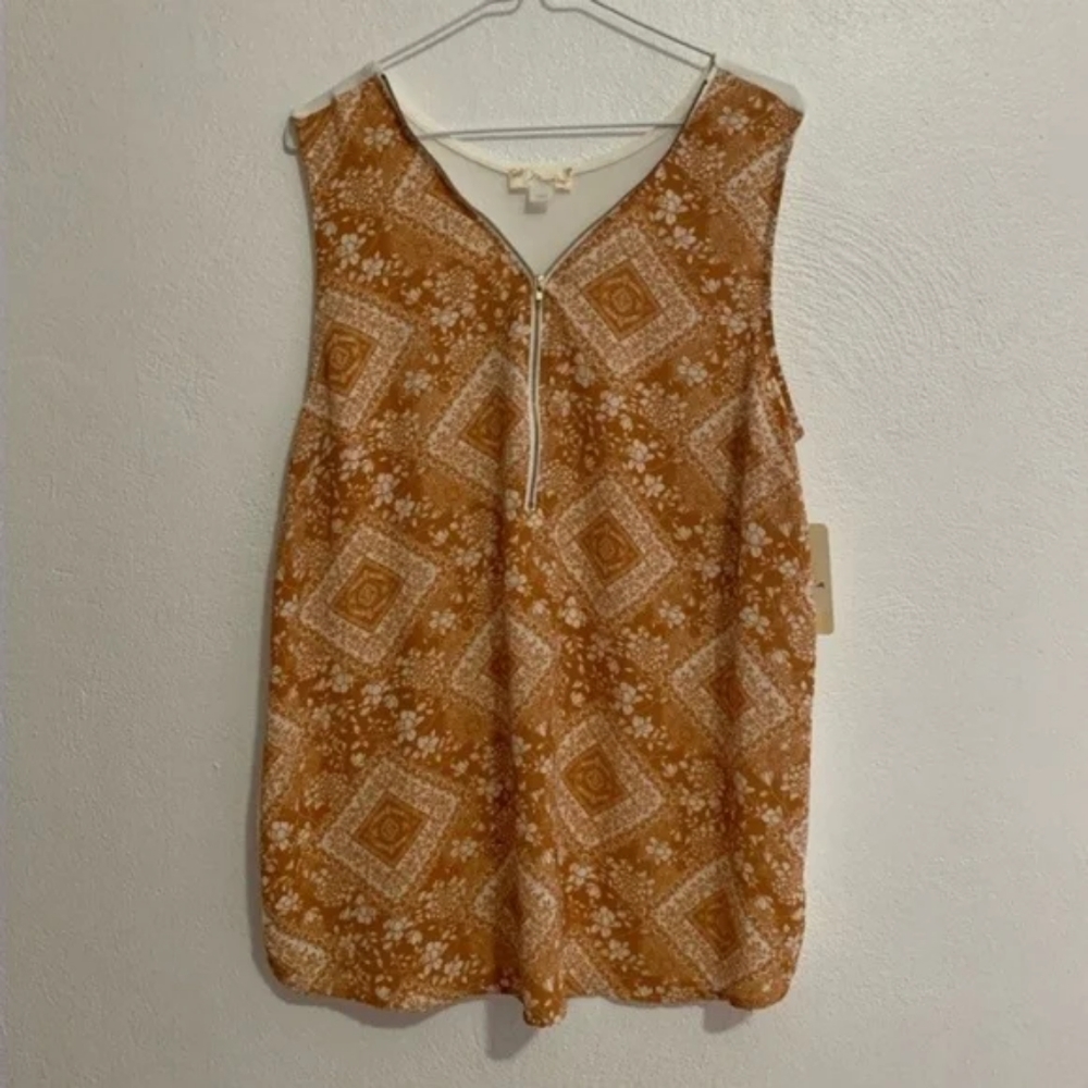 Misia Floral Sleeveless Top